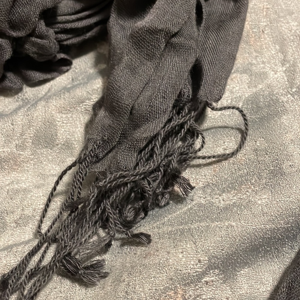 Scarf - Picture 2 of 2